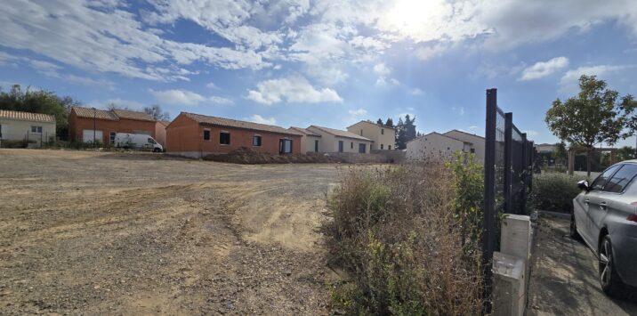 Maison avec terrain de 416m2